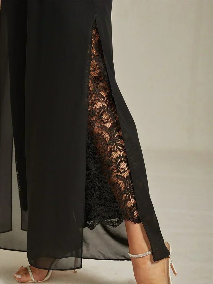 Spodnie z prostymi nogawkami i rozcięciem z szyfonu