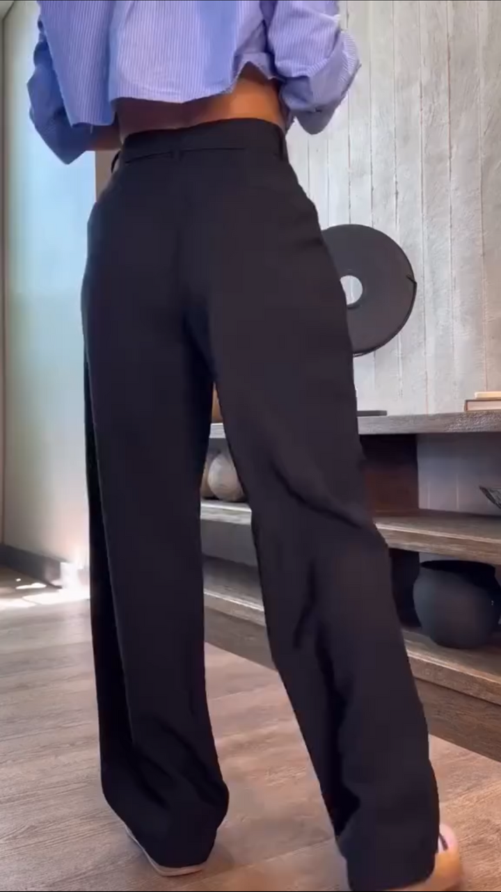 Spodnie garniturowe z wysokim stanem i luźnym krojem i szerokimi nogawkami